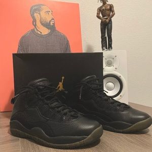 🔥🔥🔥 Jordan 10 X OVO Black Size 9.5🔥🔥🔥